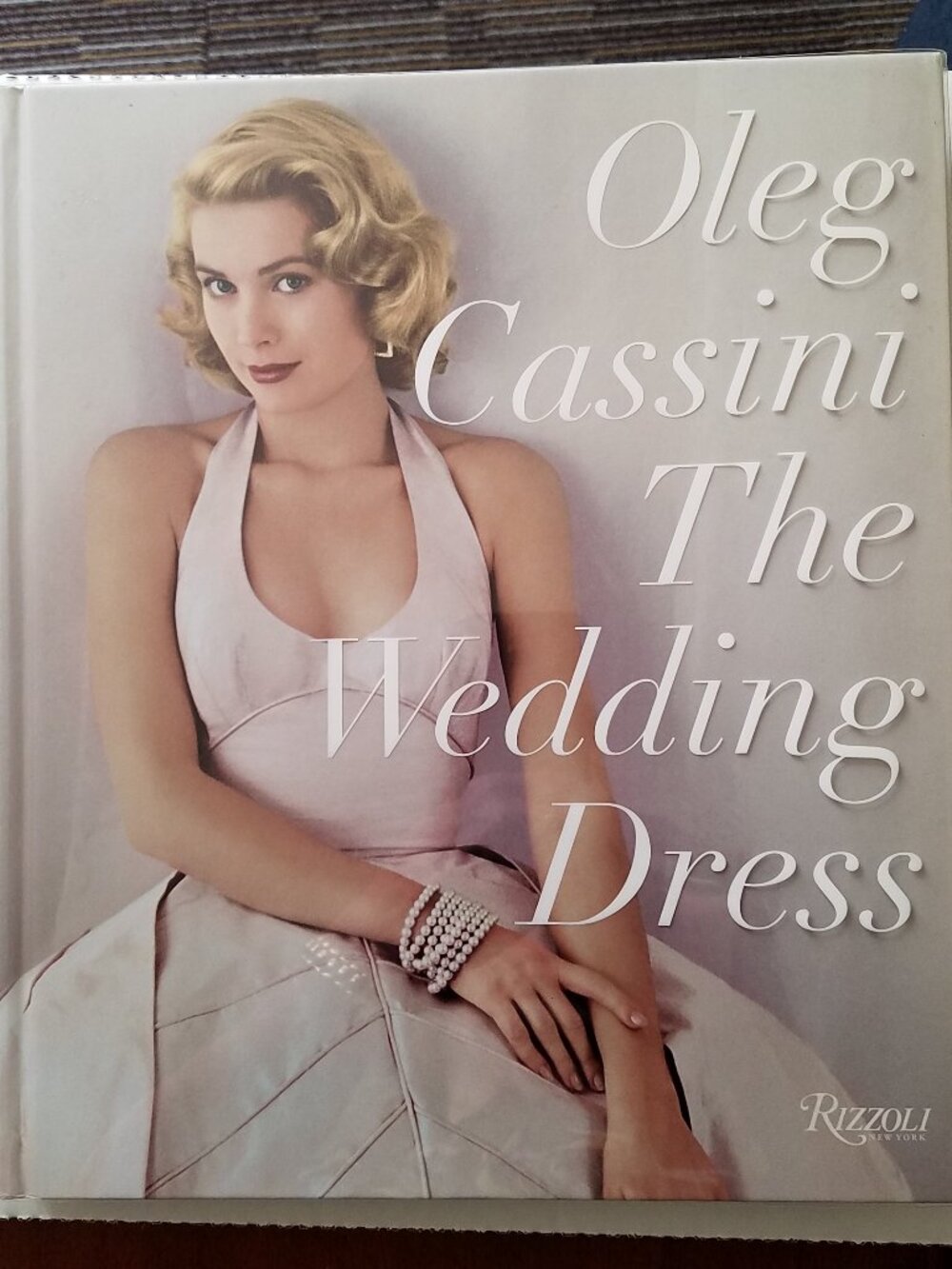 Oleg Cassini The Wedding Dress book
